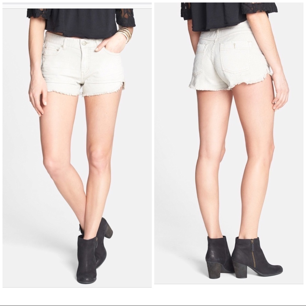 Free People Dolphin Cutoff High Rise Shorts. Sz 28